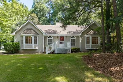 2160 Logan Drive, Jonesboro, GA 30236 - Photo 2
