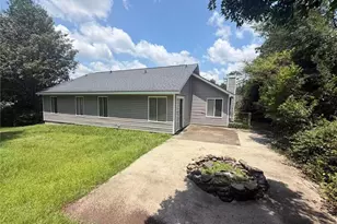 316 Ridgestone Dr, Warner Robins, GA 31088 - Photo 2