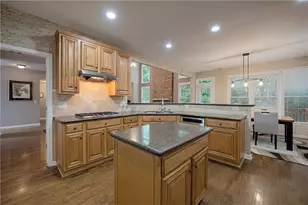 1300 Tahoe Pines Cir, Alpharetta, GA 30005 - Photo 14