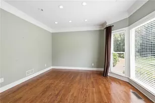 4713 Bedford Glenn, Flowery Branch, GA 30542 - Photo 4