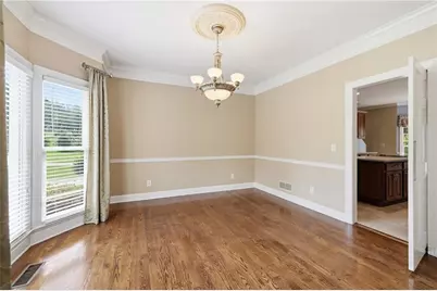 4713 Bedford Glenn, Flowery Branch, GA 30542 - Photo 6