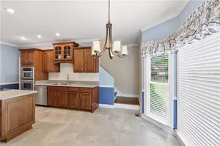 4713 Bedford Glenn, Flowery Branch, GA 30542 - Photo 12