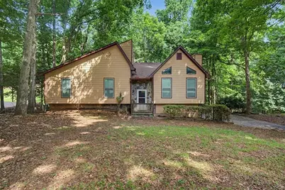 380 N Victoria Road, Woodstock, GA 30189 - Photo 2