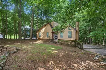 380 N Victoria Road, Woodstock, GA 30189 - Photo 4
