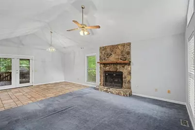 380 N Victoria Road, Woodstock, GA 30189 - Photo 12