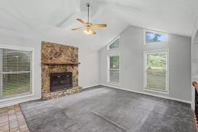 380 N Victoria Road, Woodstock, GA 30189 - Photo 8