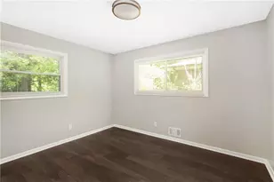 2837 Palm Dr, Atlanta, GA 30344 - Photo 10