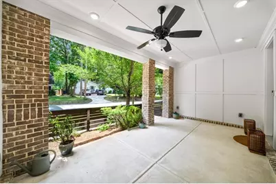 1829 La Dawn Lane, Atlanta, GA 30318 - Photo 14