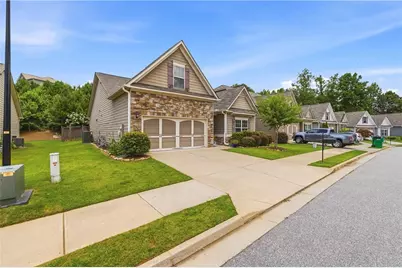 253 Jefferson Avenue, Canton, GA 30114 - Photo 4