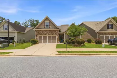 253 Jefferson Avenue, Canton, GA 30114 - Photo 2