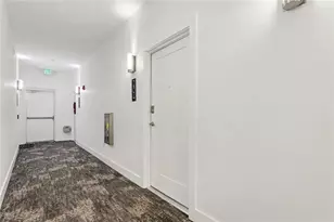 3655 Peachtree Rd NE, Atlanta, GA 30319 - Photo 22