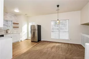 1671 Spindle Ct, Lawrenceville, GA 30044 - Photo 6