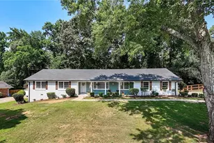 1256 Longwood Dr SW, Marietta, GA 30008 - Photo 2