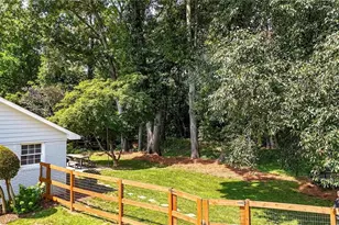 1256 Longwood Dr SW, Marietta, GA 30008 - Photo 8