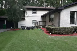 3629 Embry Circle Circle, Atlanta, GA 30341 - Photo 4