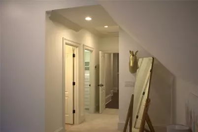 841 Camden Park Court NE, Atlanta, GA 30342 - Photo 10