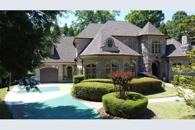 841 Camden Park Court NE, Atlanta, GA 30342 - Photo 4