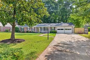 622 Oneta Dr, Norcross, GA 30093 - Photo 1