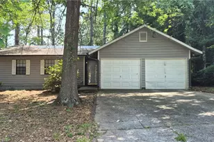1761 Kristi Dr, Lawrenceville, GA 30043 - Photo 1