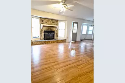 1761 Kristi Drive, Lawrenceville, GA 30043 - Photo 2