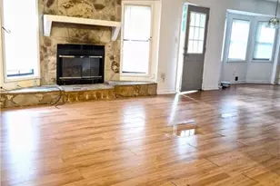 1761 Kristi Dr, Lawrenceville, GA 30043 - Photo 2