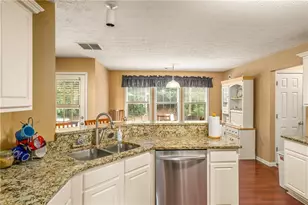 5405 Winding Glen Dr, Lithonia, GA 30038 - Photo 14