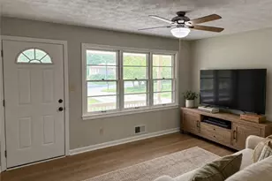 6135 Queens Rd, Douglasville, GA 30135 - Photo 6