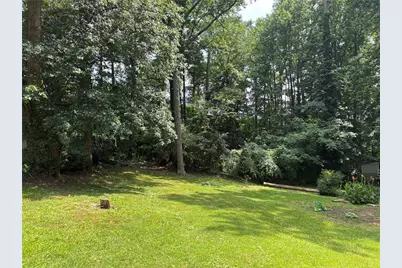 6135 Queens Road, Douglasville, GA 30135 - Photo 16
