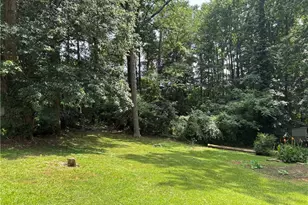 6135 Queens Rd, Douglasville, GA 30135 - Photo 16