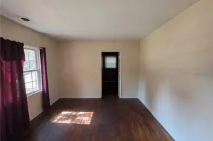 1915 Meadow Ln, Decatur, GA 30032 - Photo 2