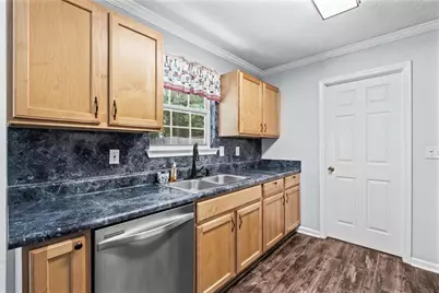 2708 Lake Park Ridge E, Acworth, GA 30101 - Photo 18