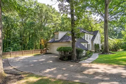 5108 Baroque Circle, Sandy Springs, GA 30342 - Photo 4