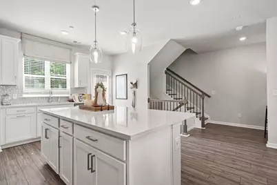 605 Rose Hill Lane, Lawrenceville, GA 30044 - Photo 14