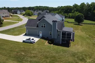 132 Blue Sky Dr, Dawsonville, GA 30534 - Photo 4