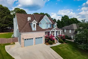 3070 Sweet Basil Ln, Loganville, GA 30052 - Photo 2