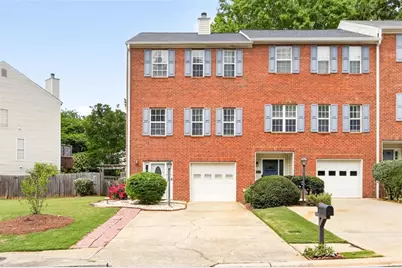 2484 Stonegate Drive NW, Acworth, GA 30101 - Photo 2