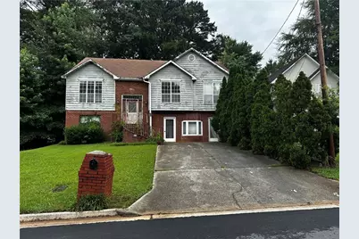 6364 Phillips Court, Lithonia, GA 30058 - Photo 2
