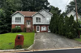 6364 Phillips Ct, Lithonia, GA 30058 - Photo 2