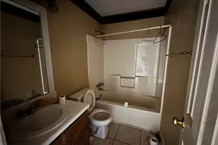 6364 Phillips Ct, Lithonia, GA 30058 - Photo 4