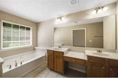 1798 Oakbrook Lane NW #8, Kennesaw, GA 30152 - Photo 20