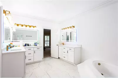 1887 Chedworth Court, Stone Mountain, GA 30087 - Photo 22