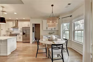 2556 Olney Falls Dr, Braselton, GA 30517 - Photo 14