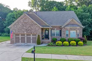 2556 Olney Falls Dr, Braselton, GA 30517 - Photo 2