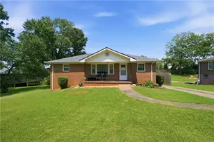 3375 Emerson St SE, Smyrna, GA 30082 - Photo 2