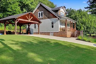 435 Walton St, Monroe, GA 30655 - Photo 2