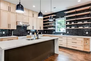 709 Emily Pl NW, Atlanta, GA 30318 - Photo 14