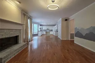 3935 Canterbury Walk Dr, Duluth, GA 30097 - Photo 8