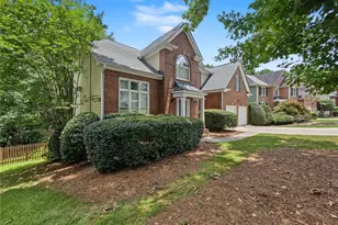 3935 Canterbury Walk Dr, Duluth, GA 30097 - Photo 2