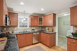 99 Bates Ave NE, Atlanta, GA 30317 - Photo 8