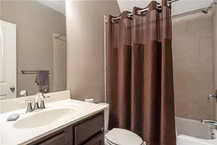 4085 Williams Point Dr, Cumming, GA 30028 - Photo 18